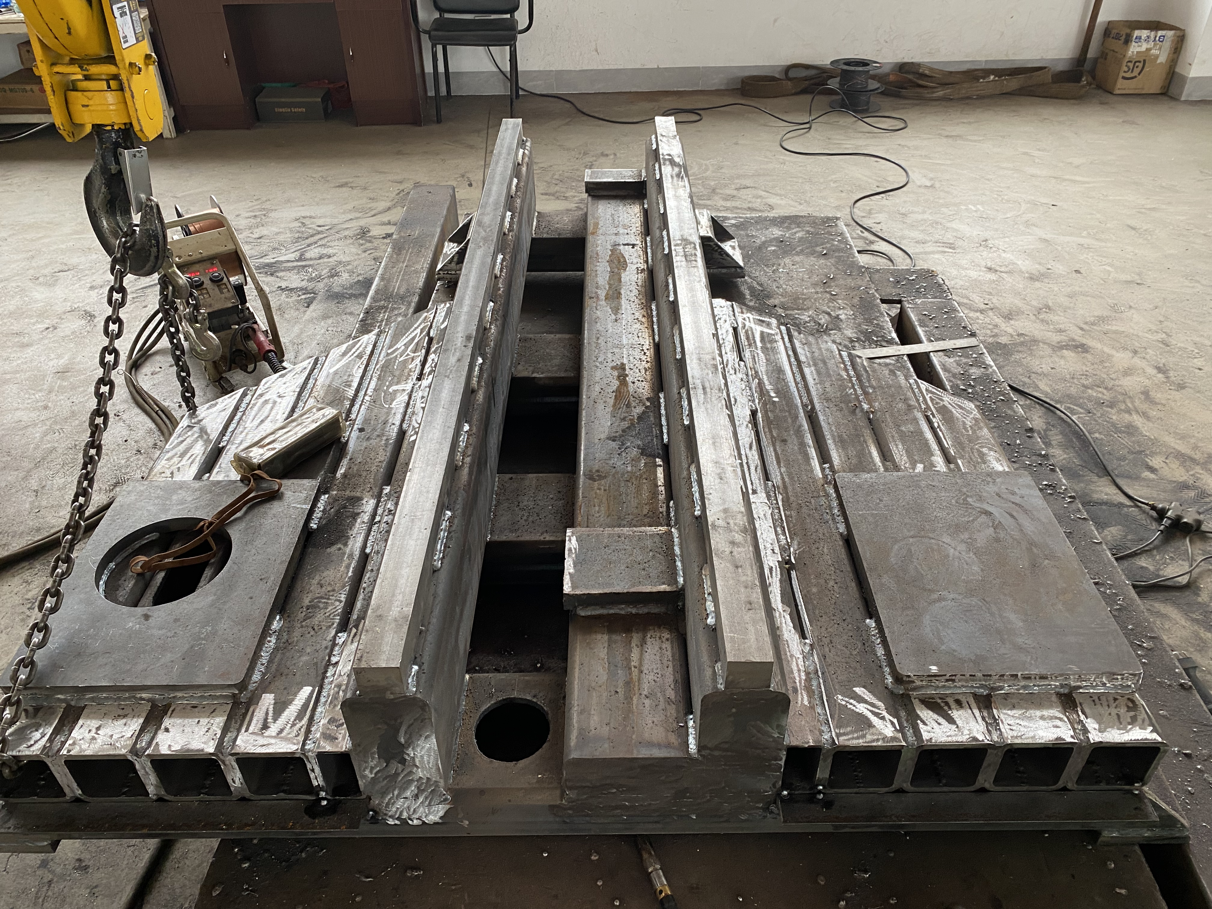 centro de mecanizado cnc de 5 ejes