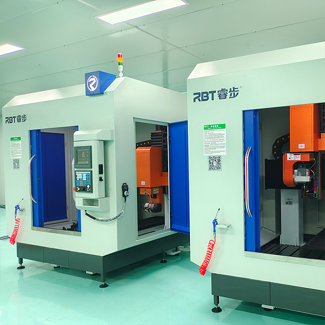 Centro de mecanizado de viga fija CNC de 5 ejes premium con recinto completo
