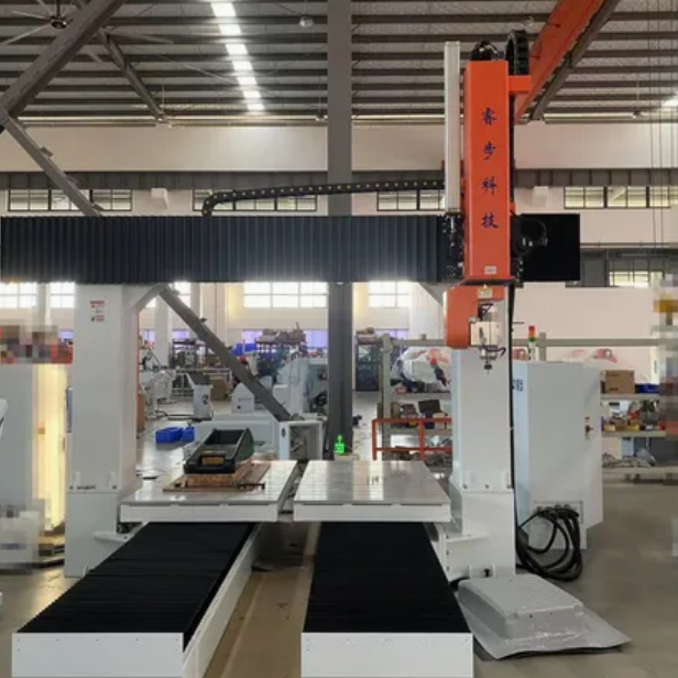 Máquina CNC de múltiples eje de alta velocidad para procesamiento de material compuesto