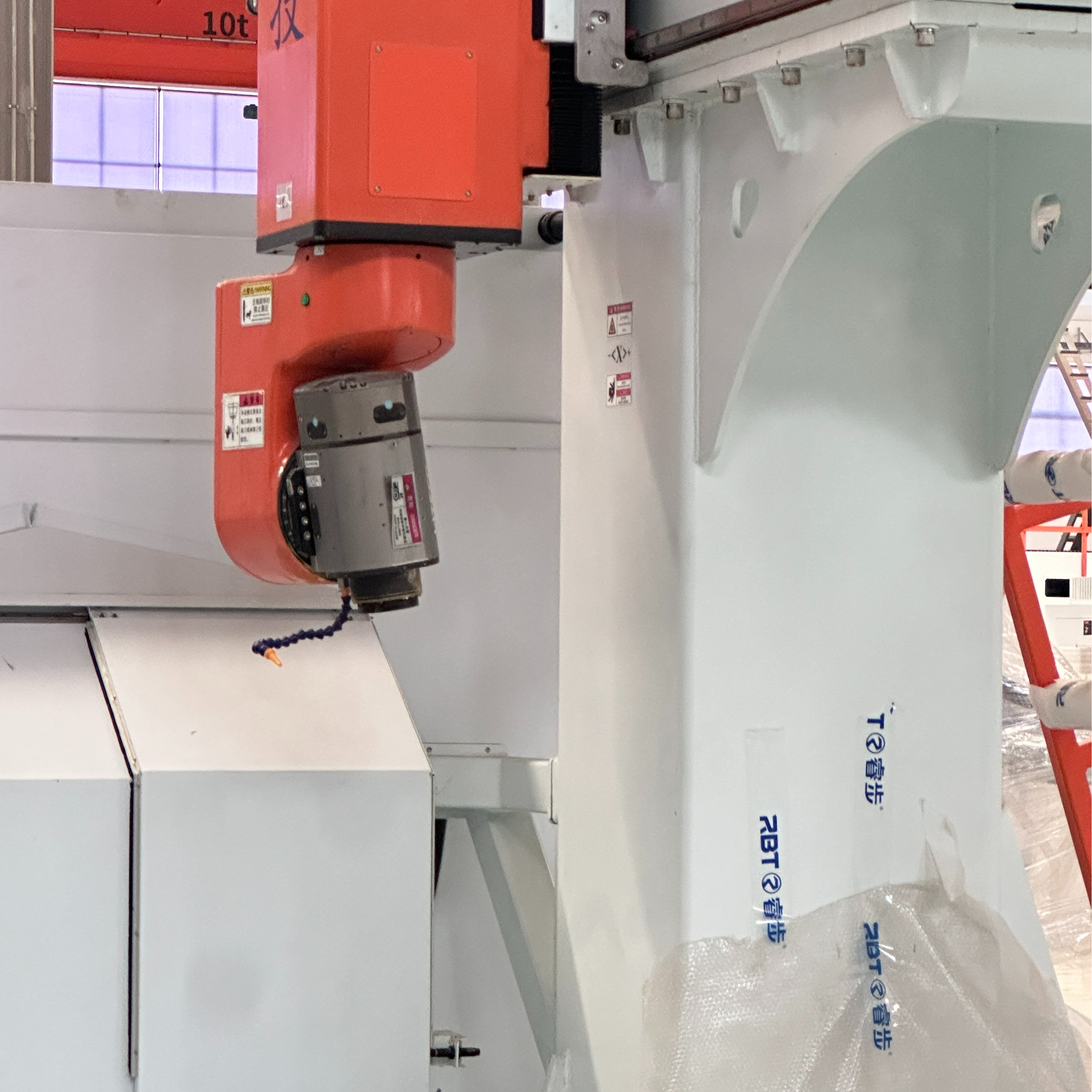 Máquina CNC de 5 eje doble para plásticos industriales