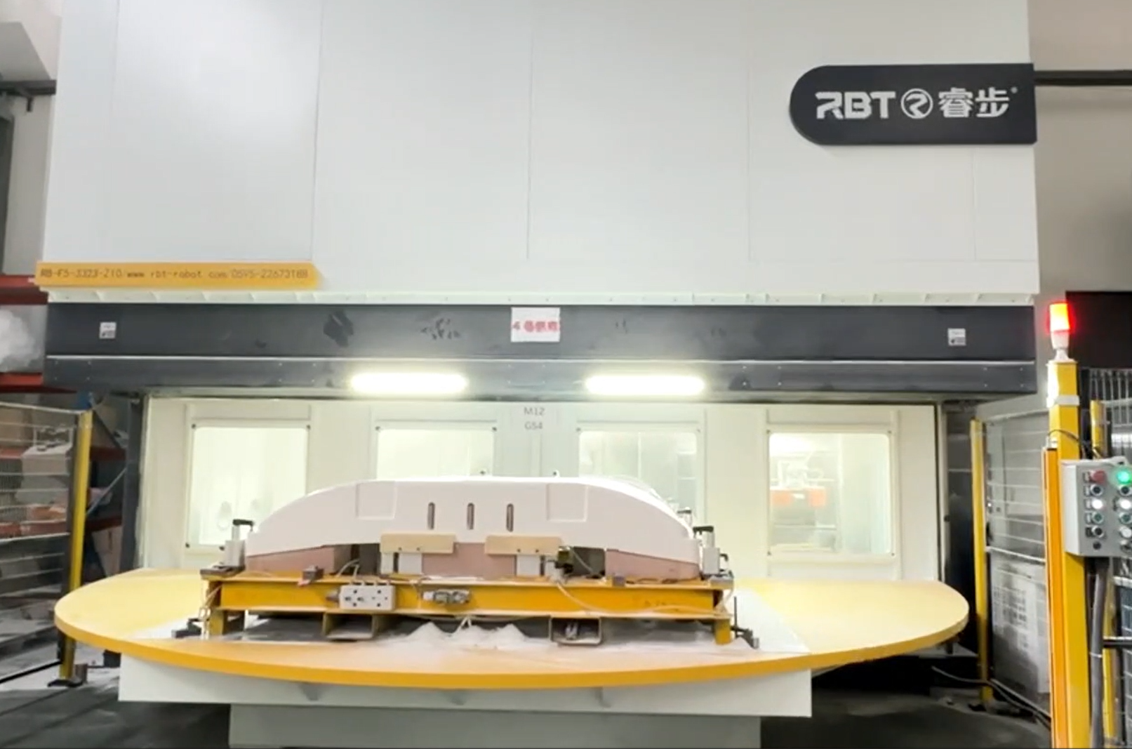 Enrutador de fresado CNC de 6 eje de maquinaria RBT con una doble mesa de trabajo 